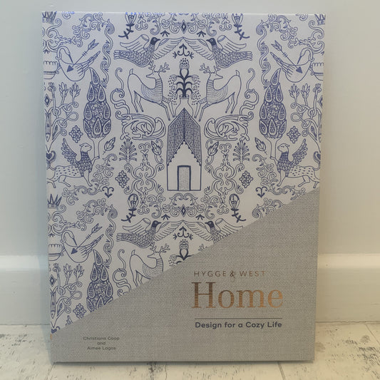 Hygge & West Home : Design For A Cozy Life