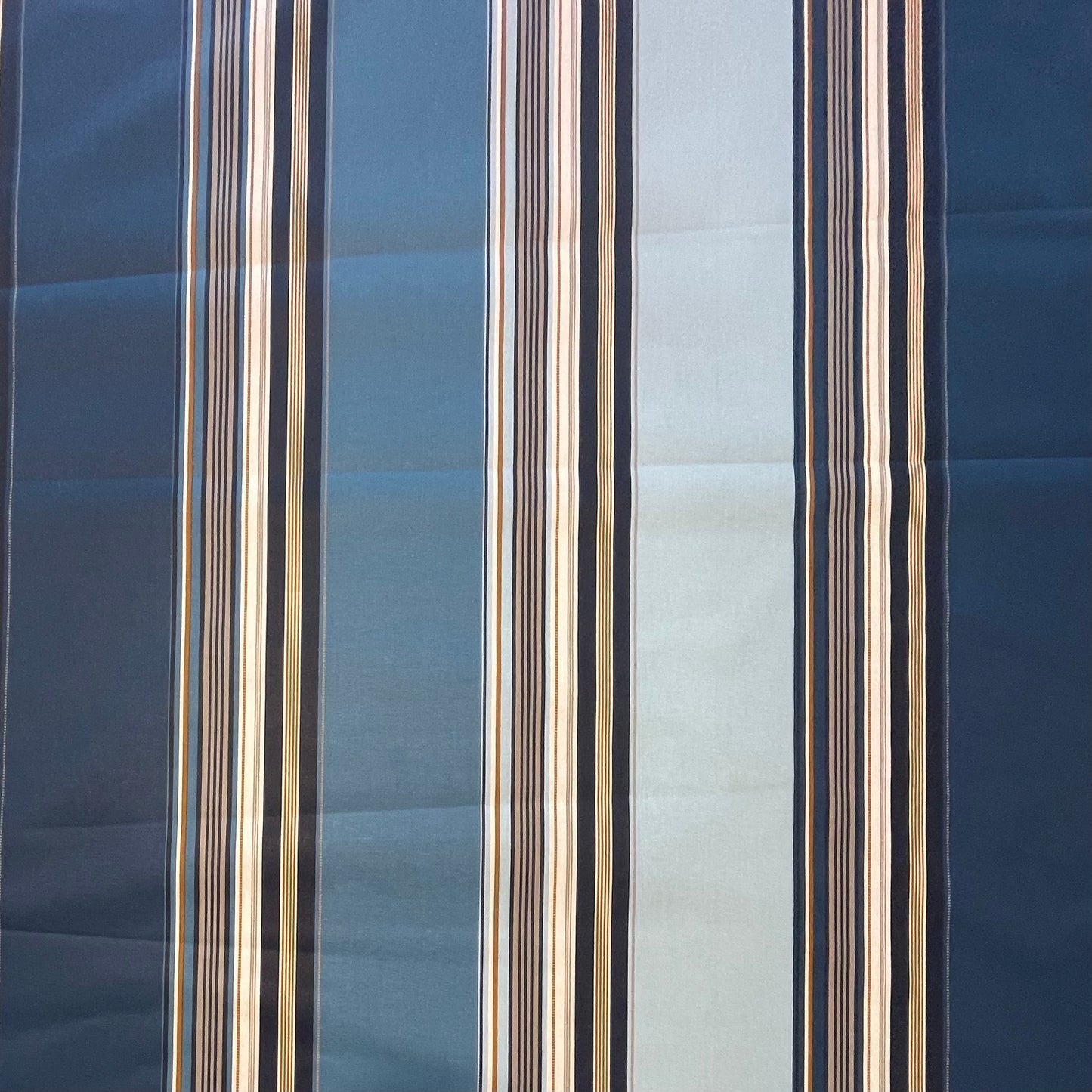 Enduite Med Stripe Blue Oilcloth