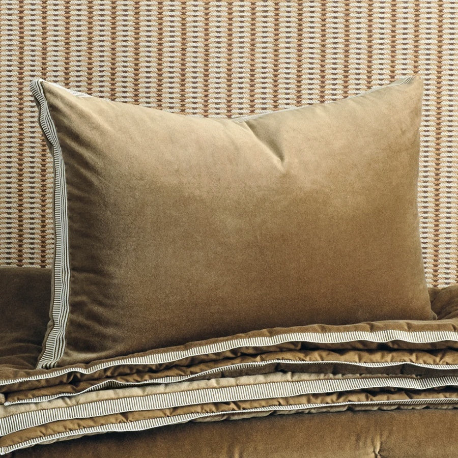 Riga Cushion - Cedar