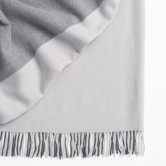 Fiord Ash Throw