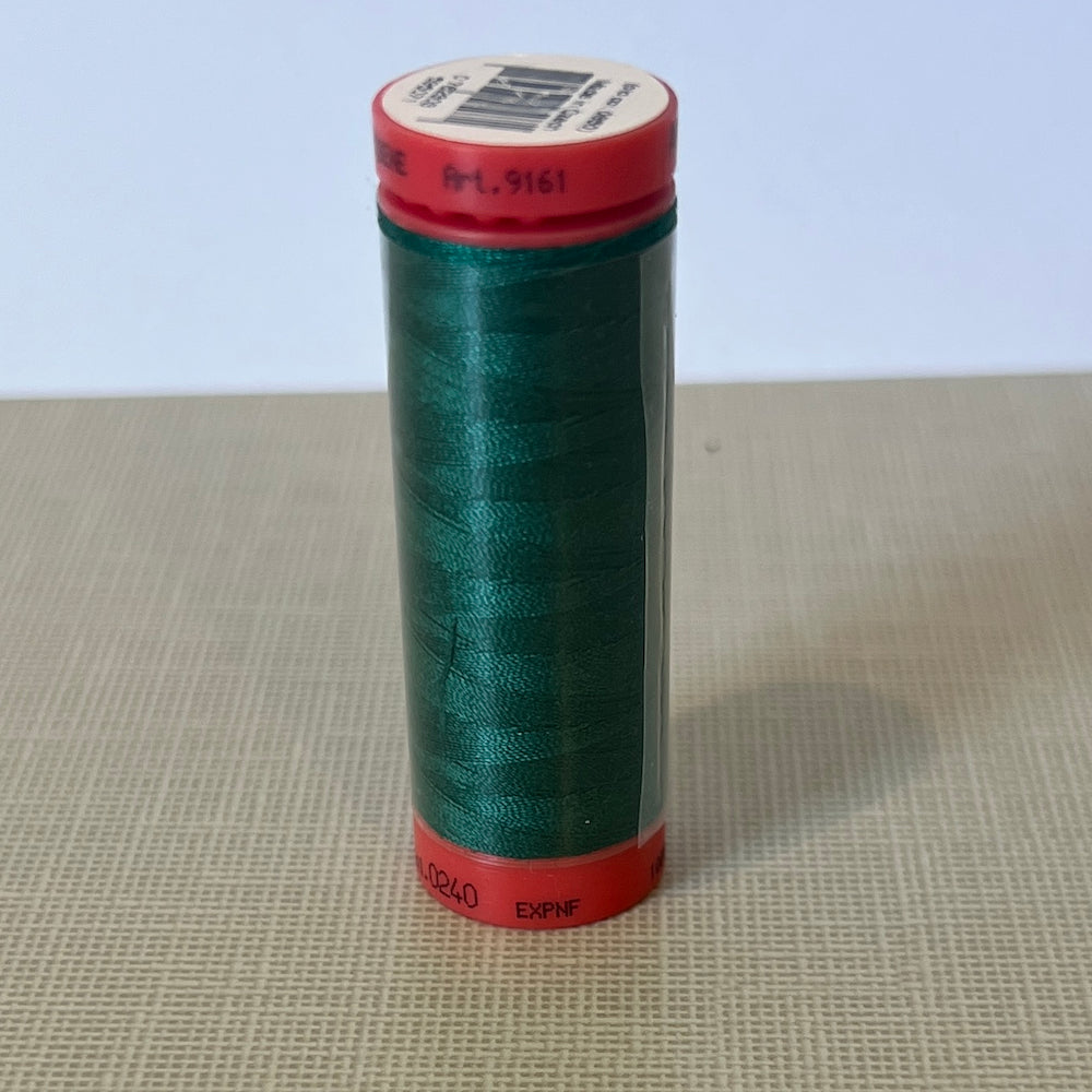 0240 Emerald Green Thread
