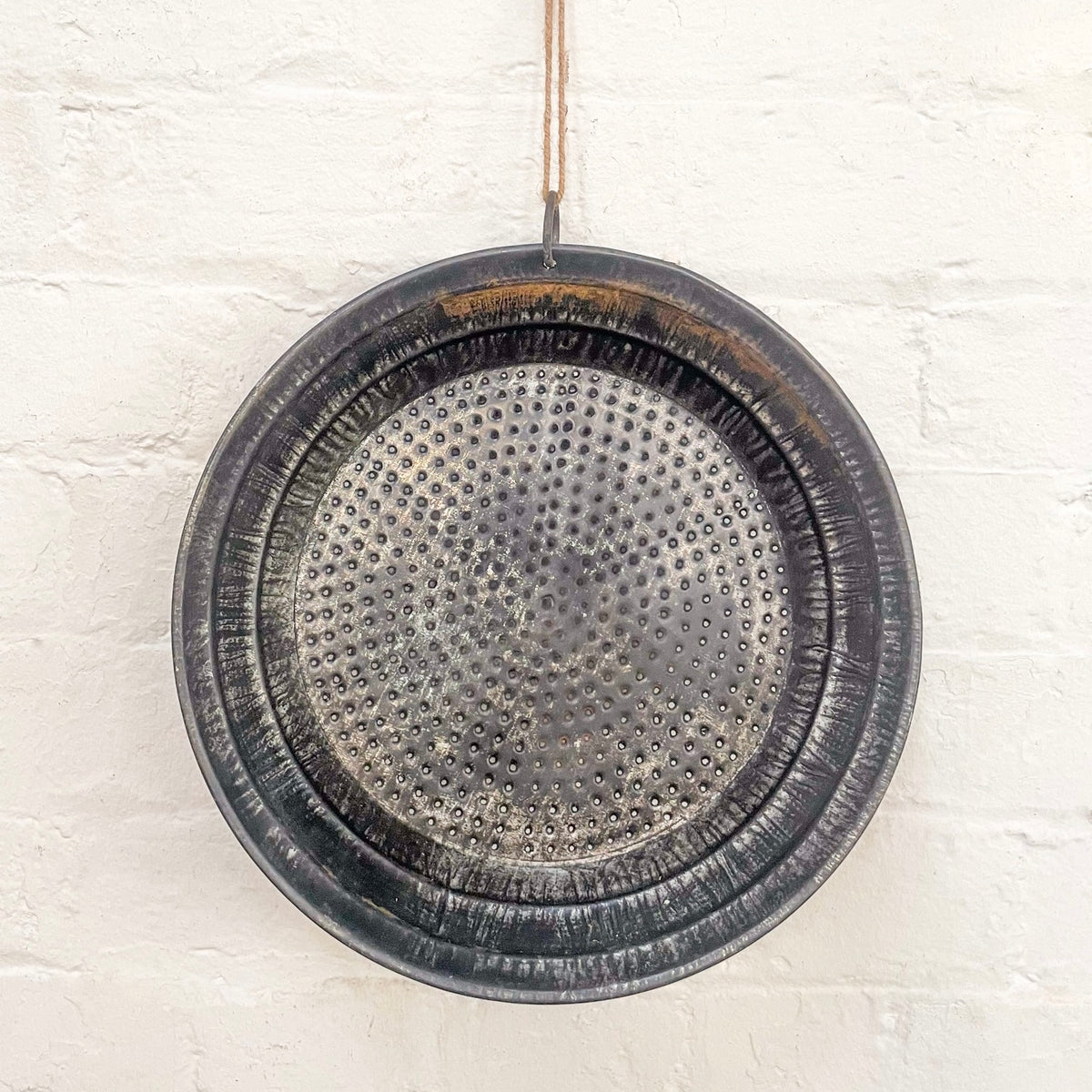 Hanging Iron Filter