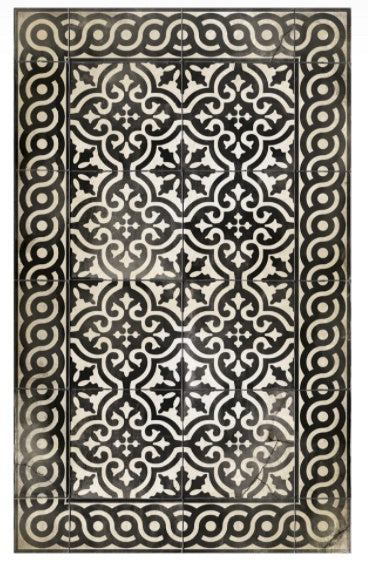 Mountain Black & White ANTIQUE 60 x 97