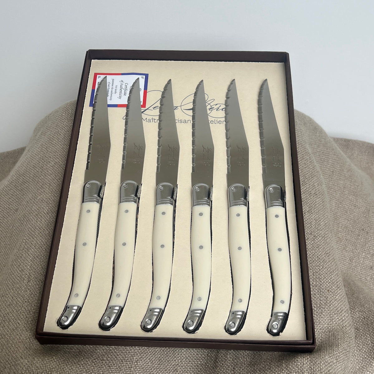 Set of 6  Steak Knives Black