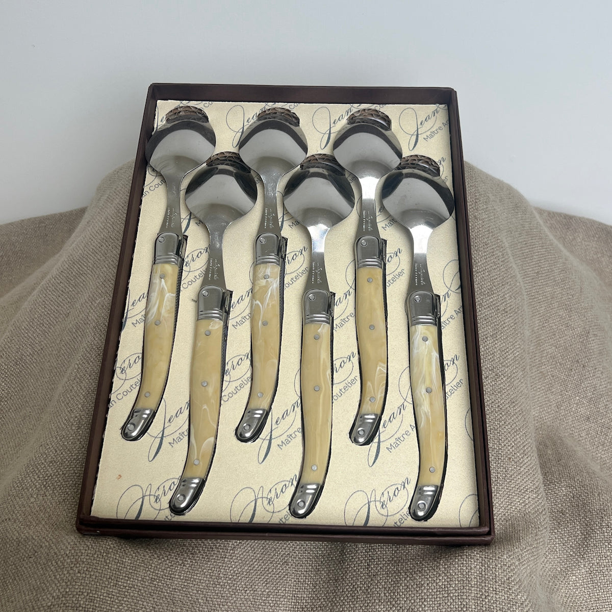 Set of 6 Dessert Spoons - Light Horn