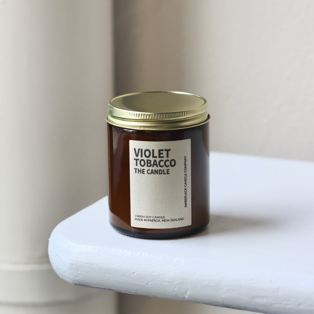 Violet Tobacco Candle